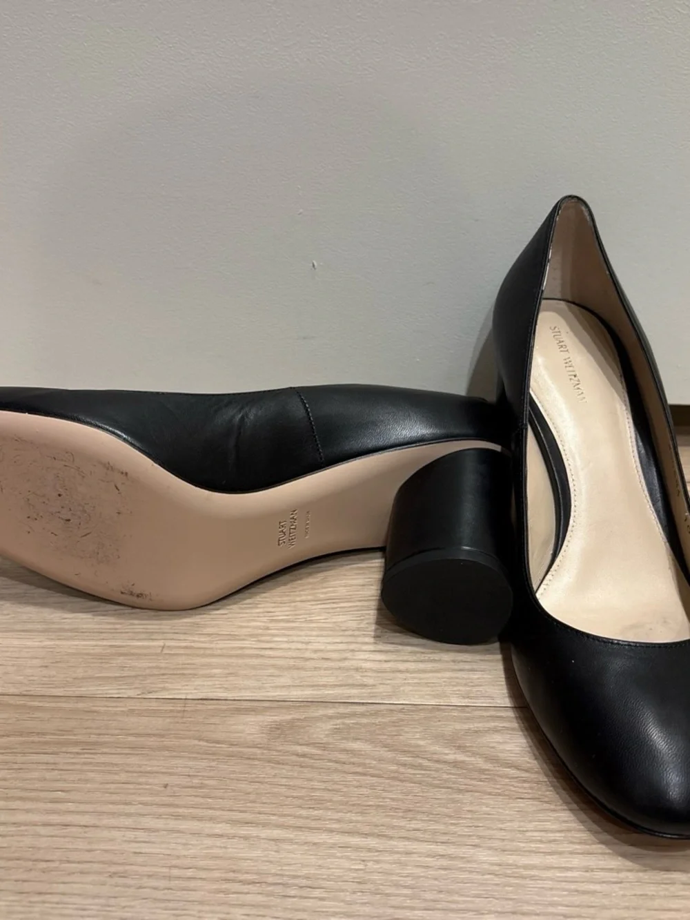 Stuart Weitzman Black Leather Round-Toe Block Heel Pumps